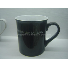 Keramische schwarze Tasse